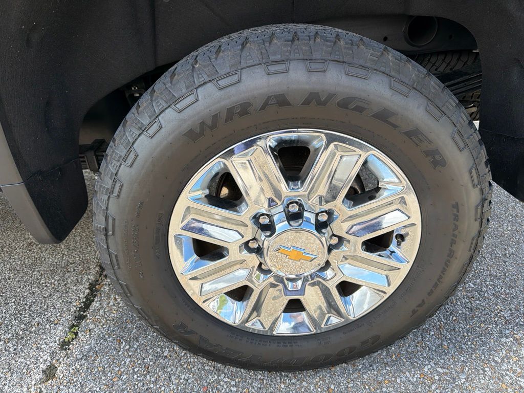 Thumbnail: 2024 Chevrolet Silverado 2500 - 15