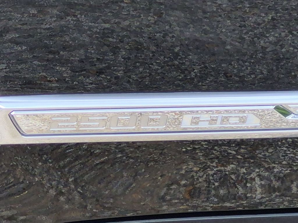 Thumbnail: 2024 Chevrolet Silverado 2500 - 18