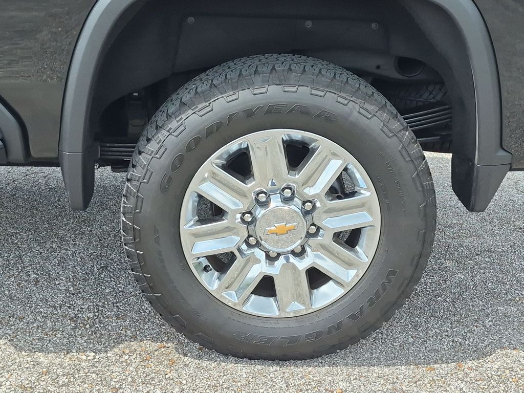 Thumbnail: 2024 Chevrolet Silverado 2500 - 8