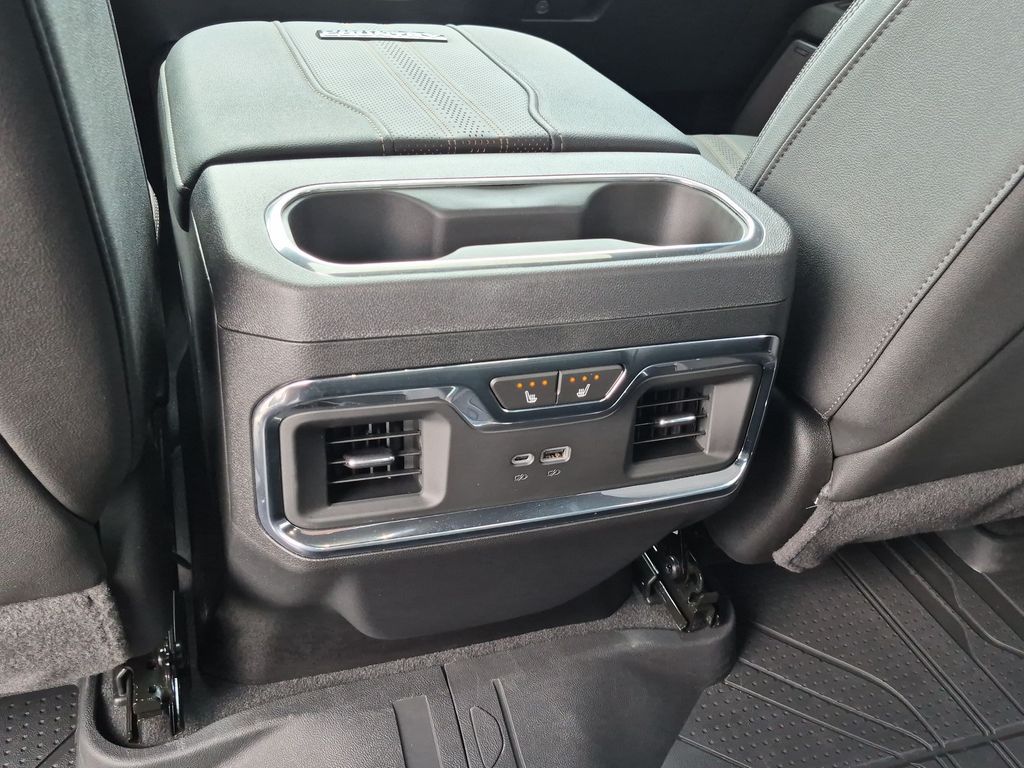 Thumbnail: 2024 Chevrolet Silverado 2500 - 39