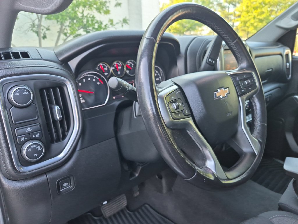 Thumbnail: 2021 Chevrolet Silverado 1500 - 2