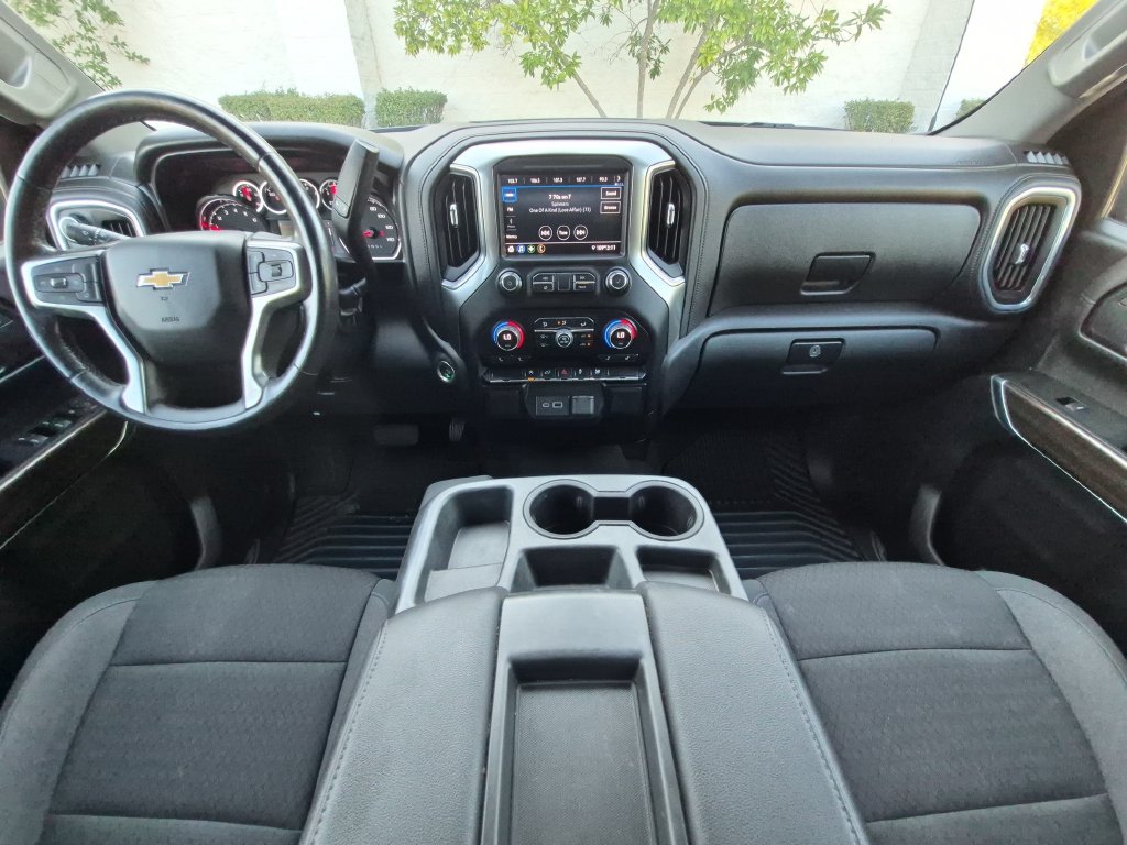 Thumbnail: 2021 Chevrolet Silverado 1500 - 10