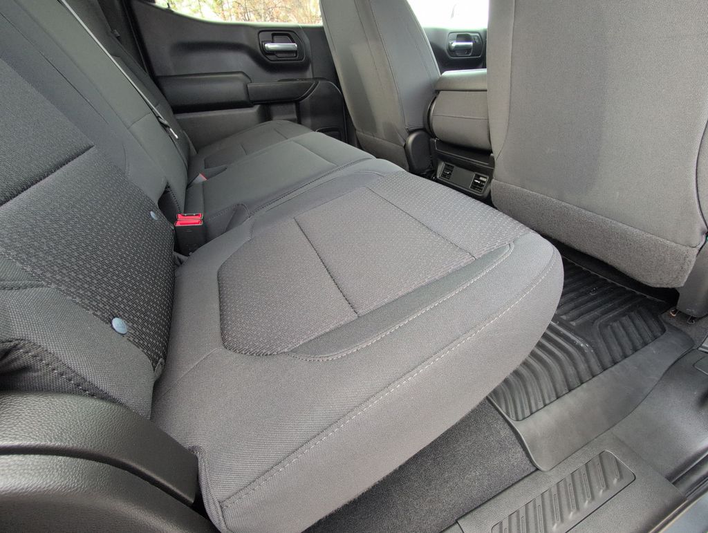 Thumbnail: 2020 Chevrolet Silverado 1500 - 25