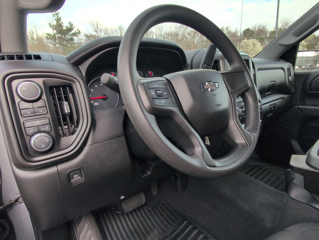 Thumbnail: 2020 Chevrolet Silverado 1500 - 2