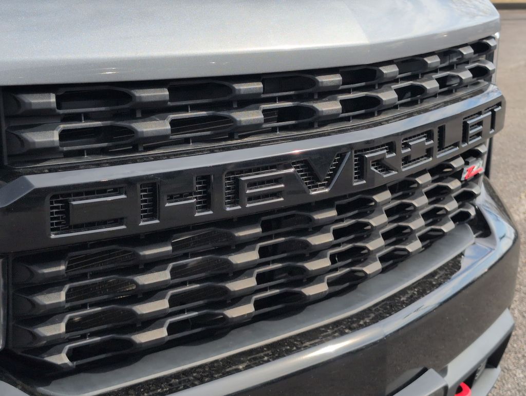 Thumbnail: 2020 Chevrolet Silverado 1500 - 6