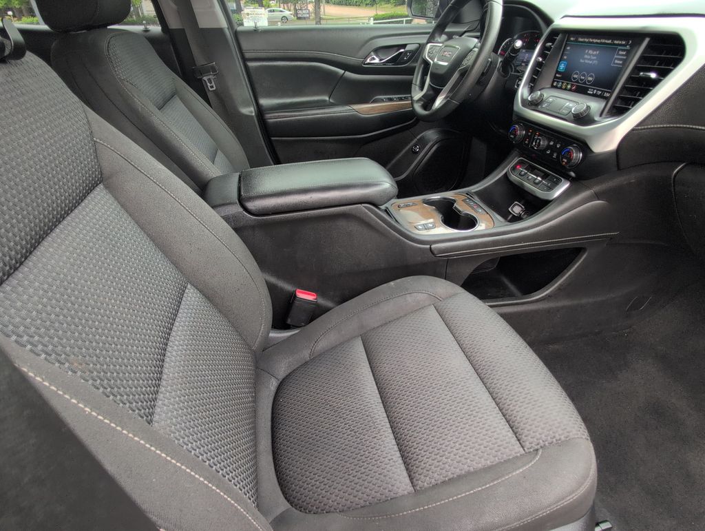 Thumbnail: 2021 GMC Acadia - 26