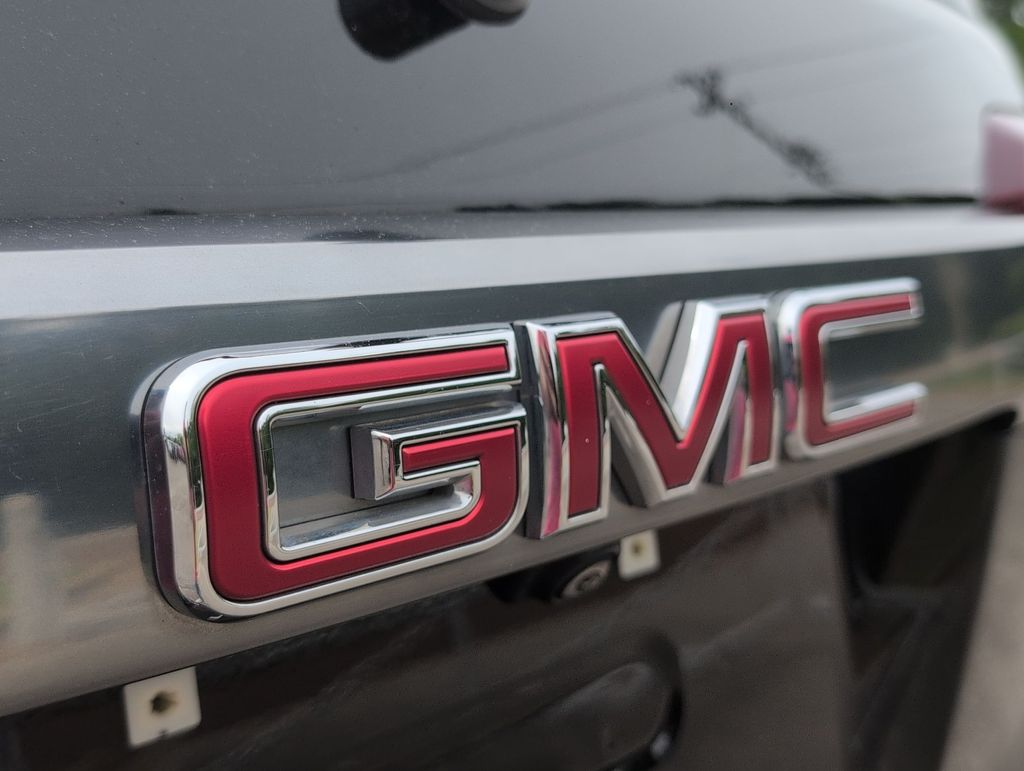 Thumbnail: 2021 GMC Acadia - 23