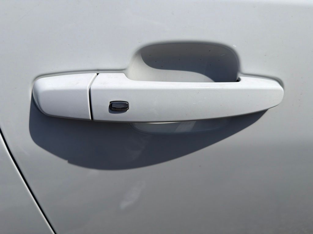 Thumbnail: 2021 GMC Acadia - 11