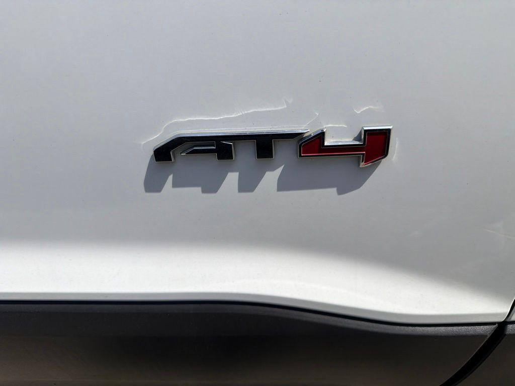 Thumbnail: 2021 GMC Acadia - 4