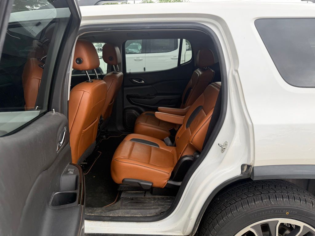 Thumbnail: 2020 GMC Acadia - 8