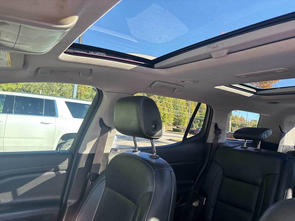 Thumbnail: 2019 GMC Acadia - 17