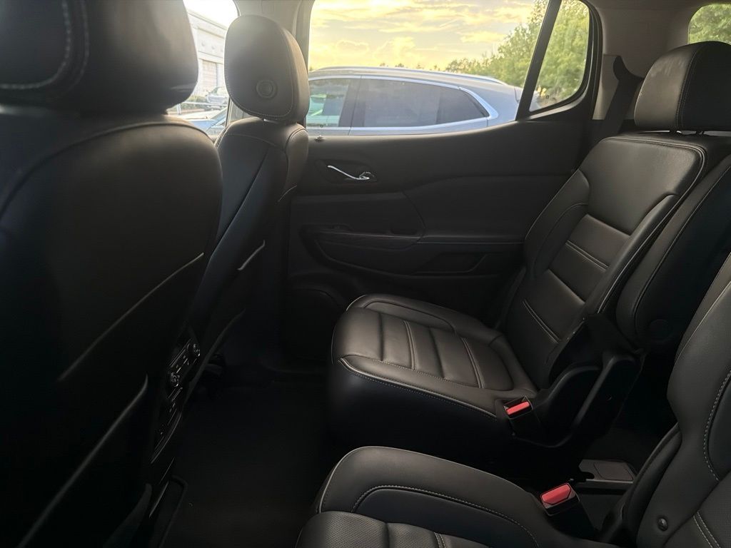Thumbnail: 2023 GMC Acadia - 9