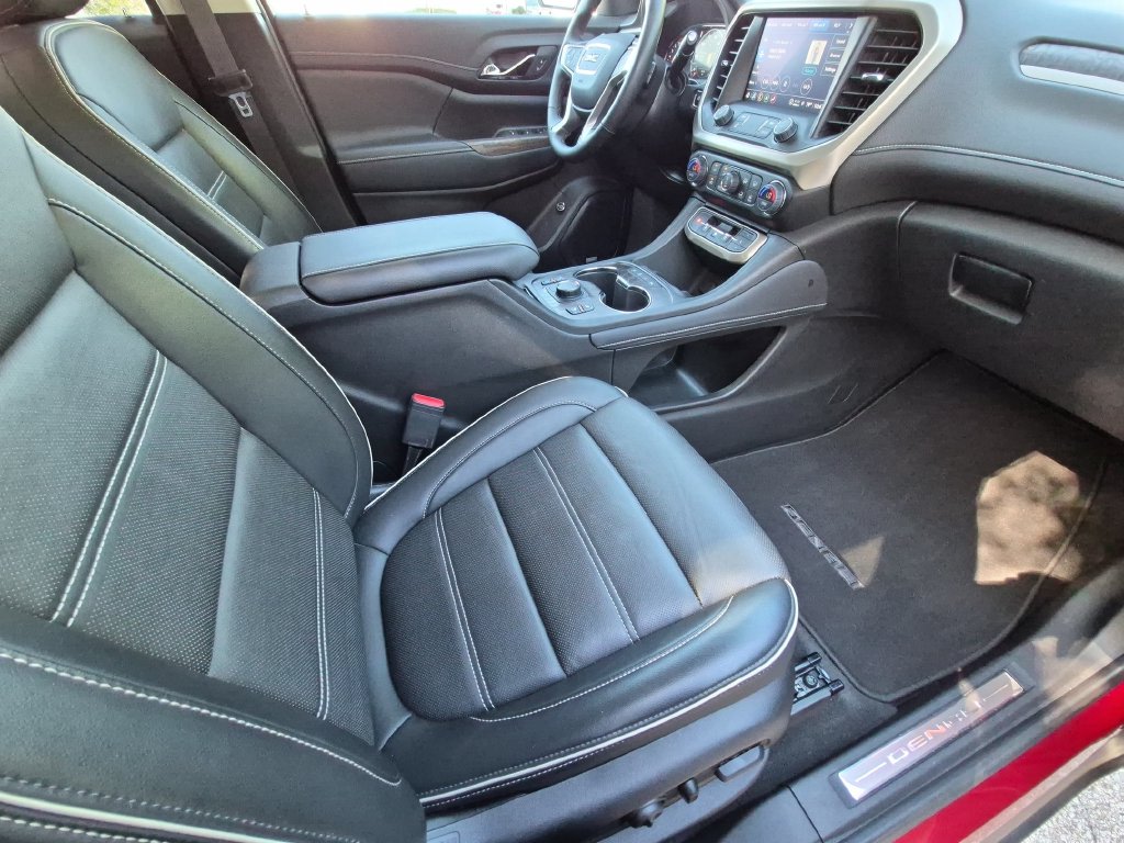 Thumbnail: 2023 GMC Acadia - 31