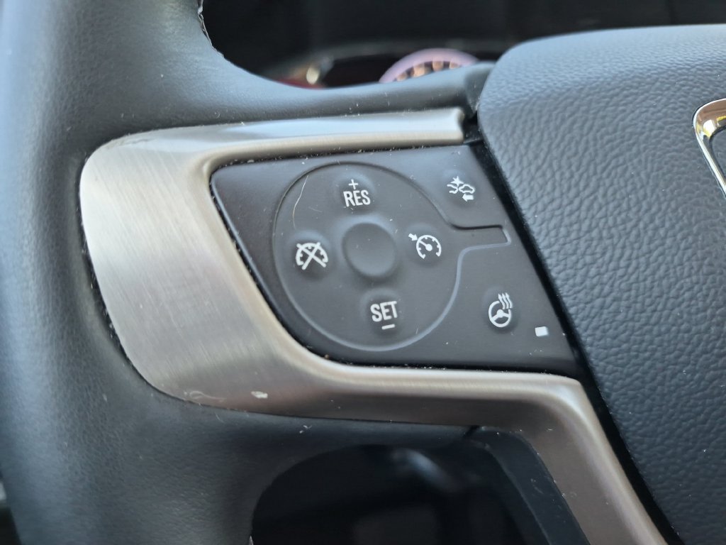 Thumbnail: 2023 GMC Acadia - 32