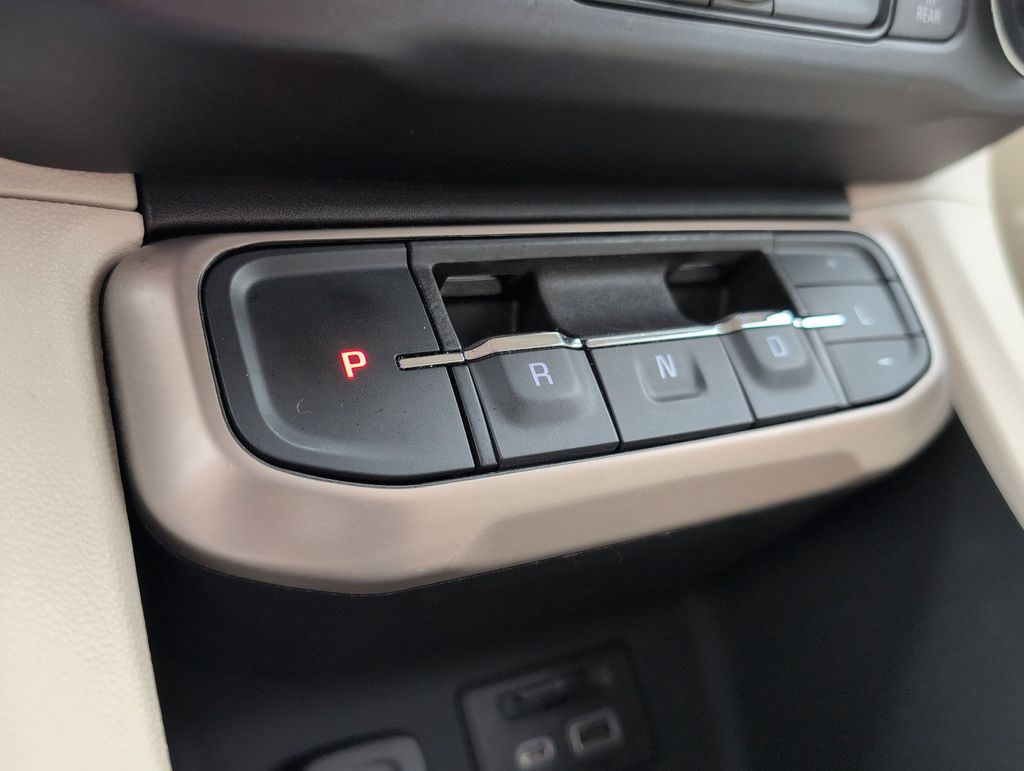 Thumbnail: 2023 GMC Acadia - 37