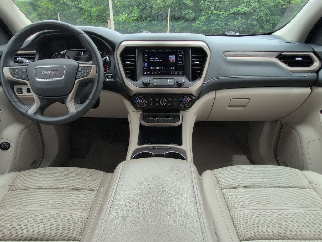 Thumbnail: 2023 GMC Acadia - 10