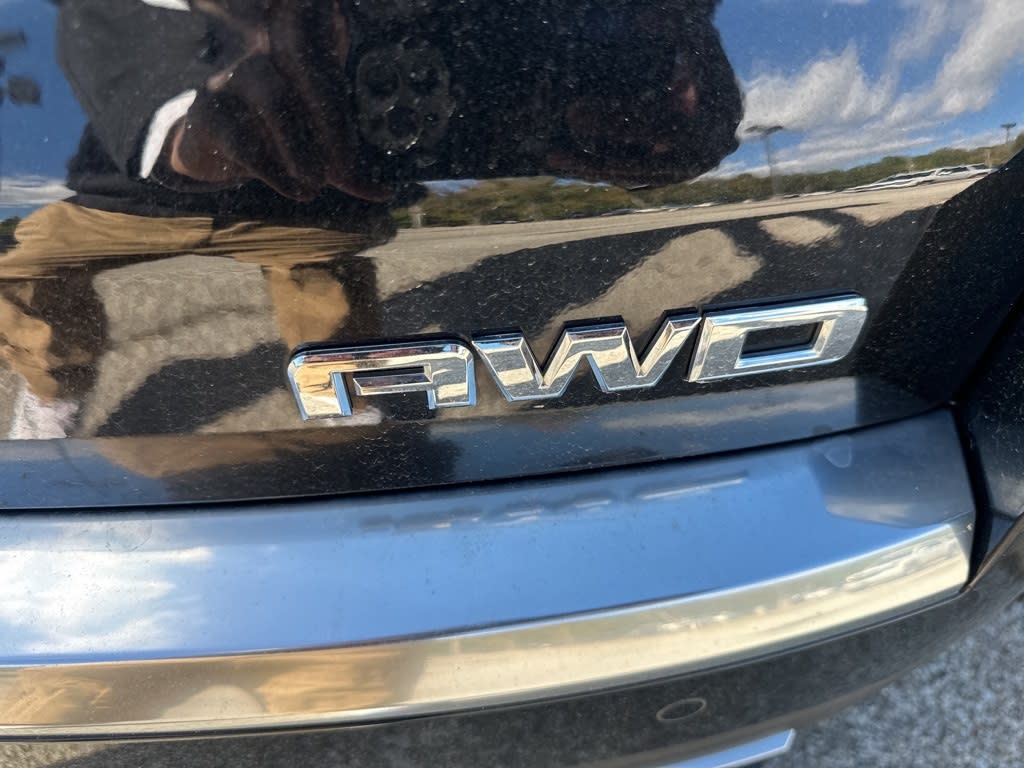 Thumbnail: 2017 GMC Acadia - 18