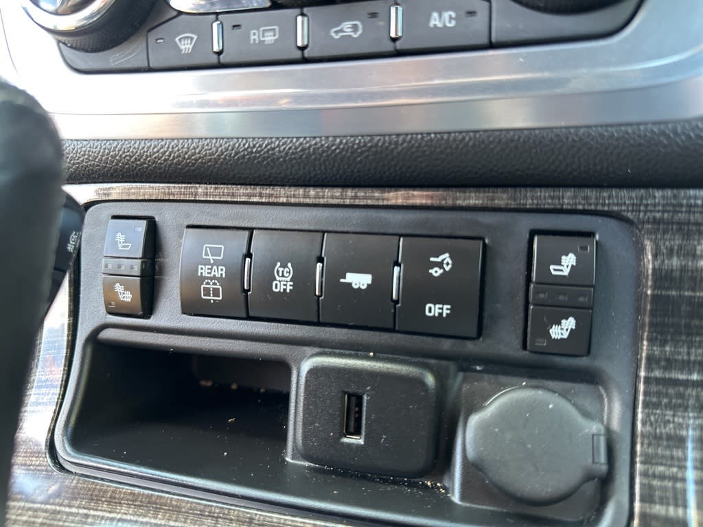 Thumbnail: 2017 GMC Acadia - 14