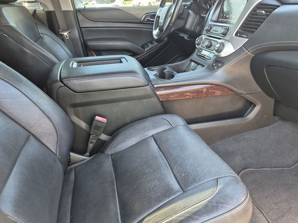 Thumbnail: 2020 GMC Yukon - 29