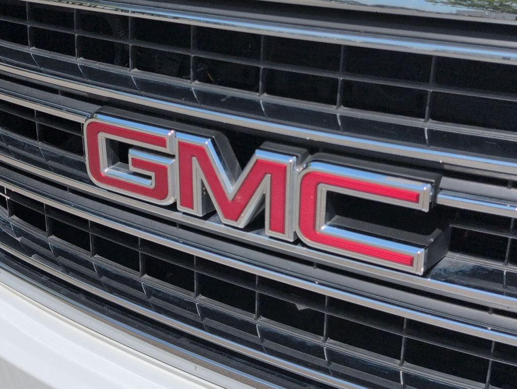 Thumbnail: 2016 GMC Yukon XL - 6