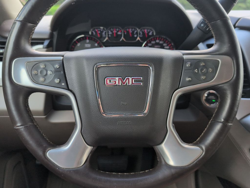 Thumbnail: 2016 GMC Yukon XL - 27