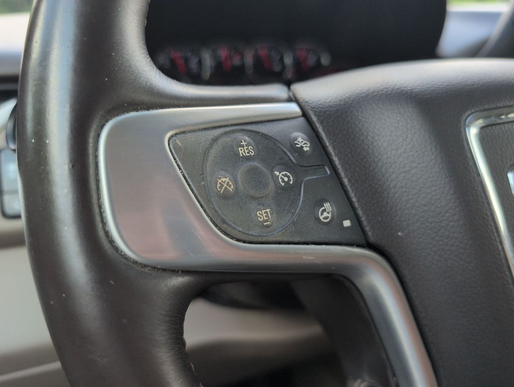 Thumbnail: 2016 GMC Yukon XL - 28