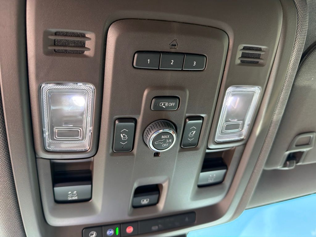 Thumbnail: 2024 GMC Yukon - 20