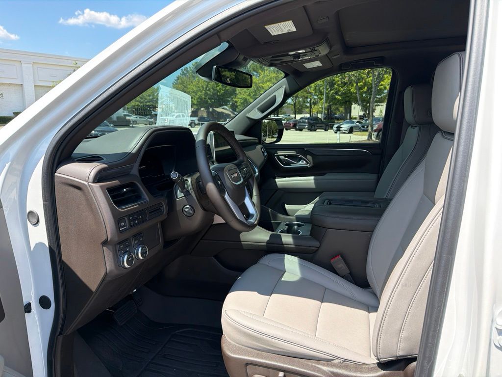 Thumbnail: 2024 GMC Yukon - 8