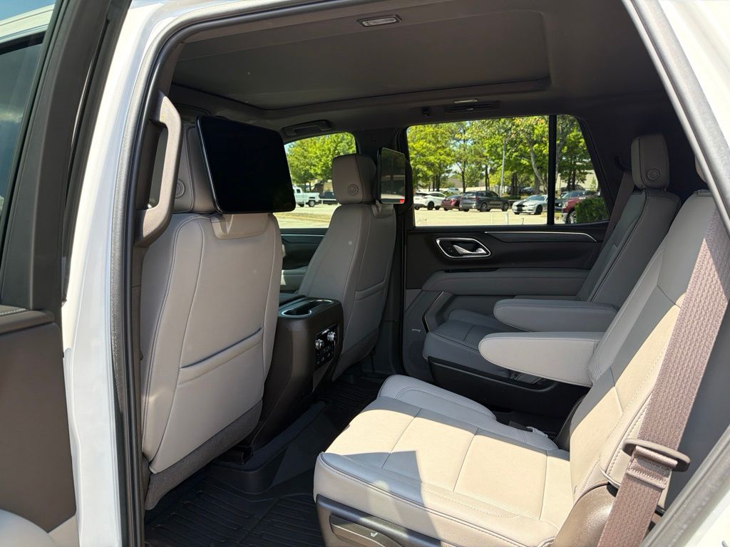 Thumbnail: 2024 GMC Yukon - 9