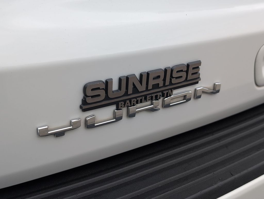 Thumbnail: 2023 GMC Yukon - 25