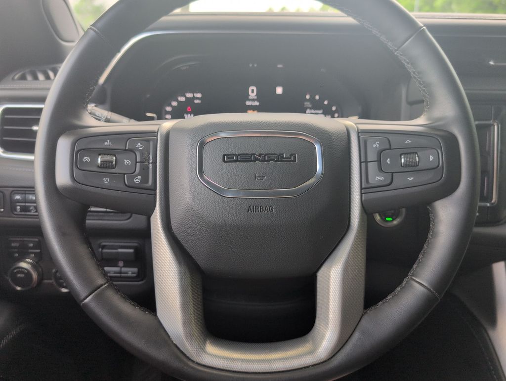 Thumbnail: 2023 GMC Yukon - 14