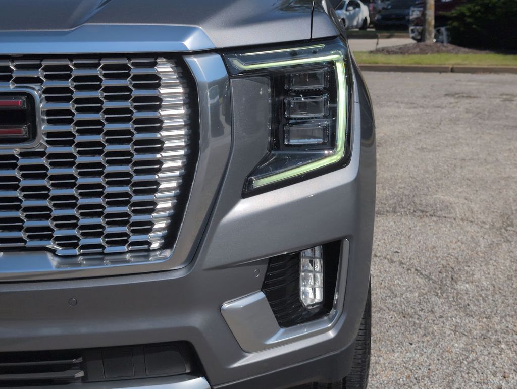 Thumbnail: 2021 GMC Yukon - 24