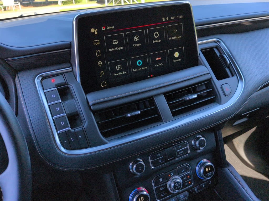 Thumbnail: 2024 GMC Yukon XL - 14