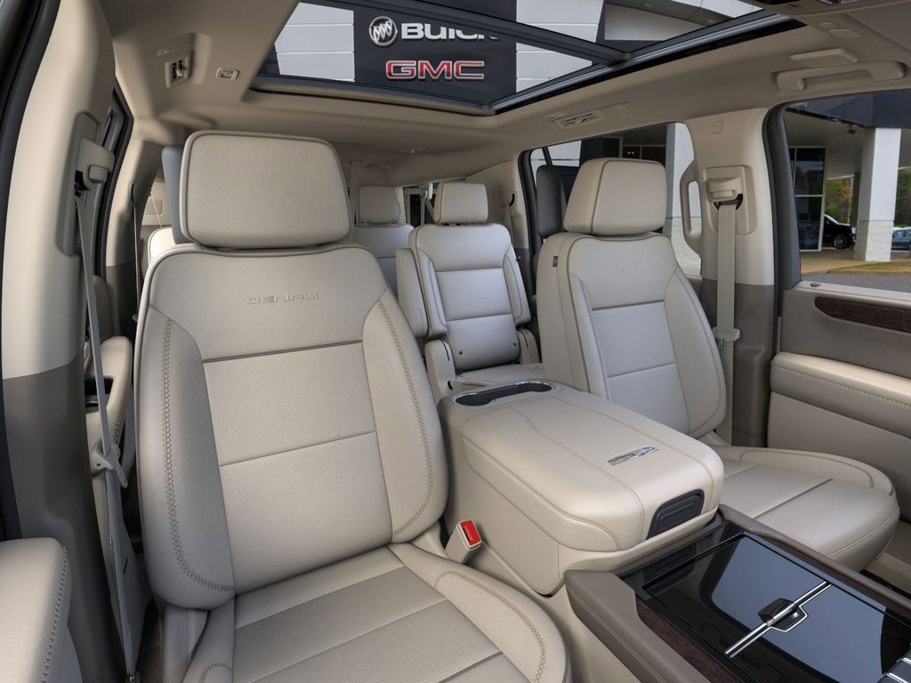 Thumbnail: 2026 GMC Yukon XL - 7