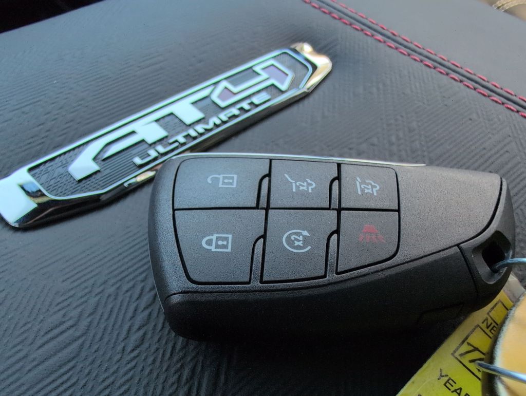 Thumbnail: 2026 GMC Yukon XL - 15