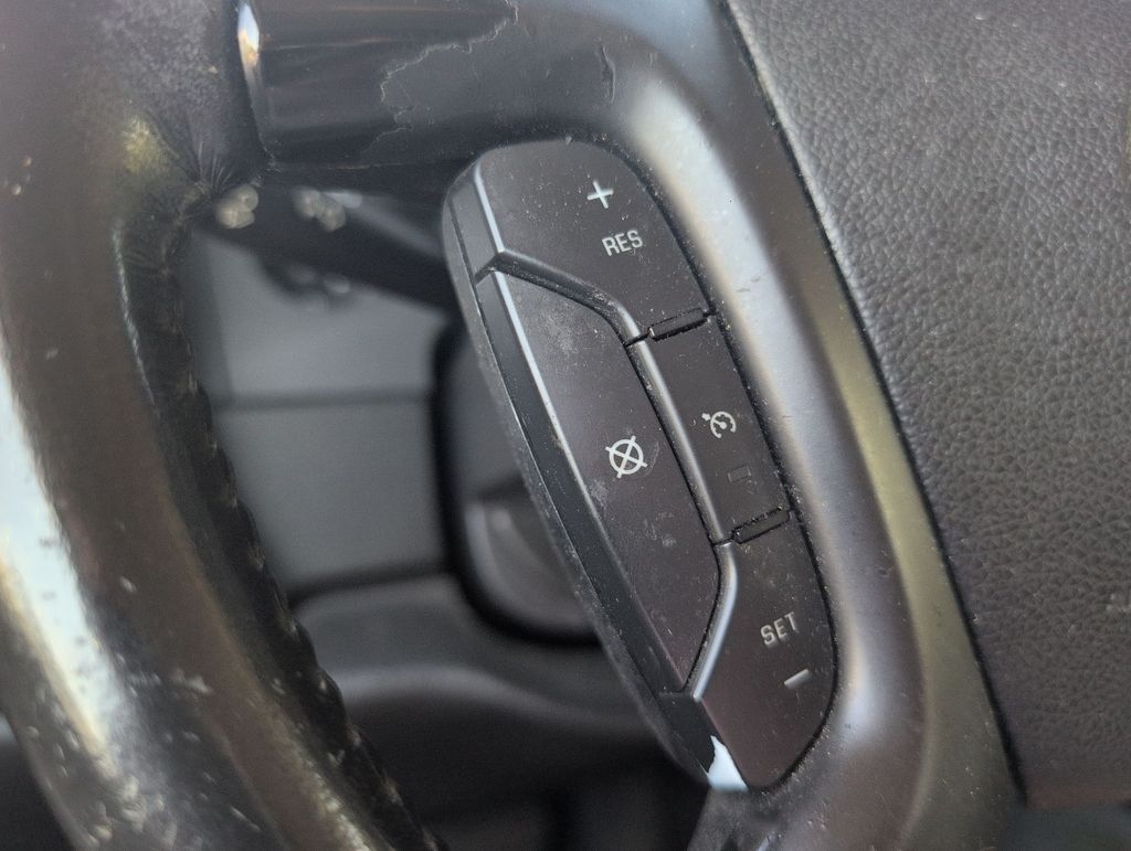 Thumbnail: 2008 Chevrolet Tahoe - 28