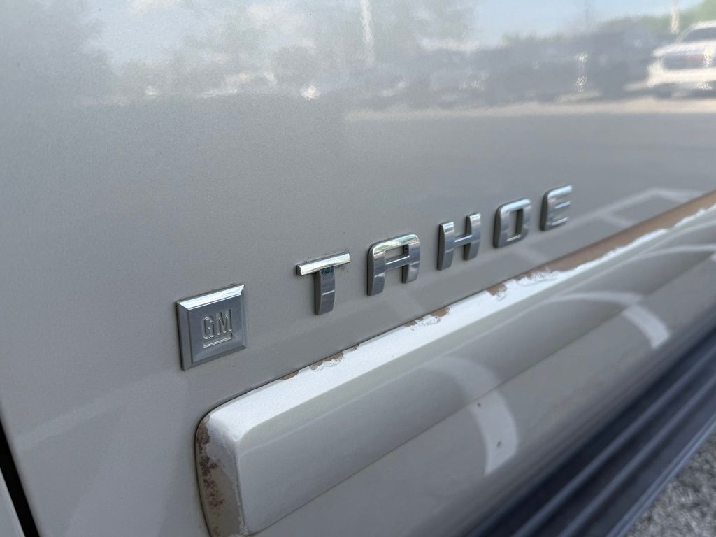 Thumbnail: 2007 Chevrolet Tahoe - 6