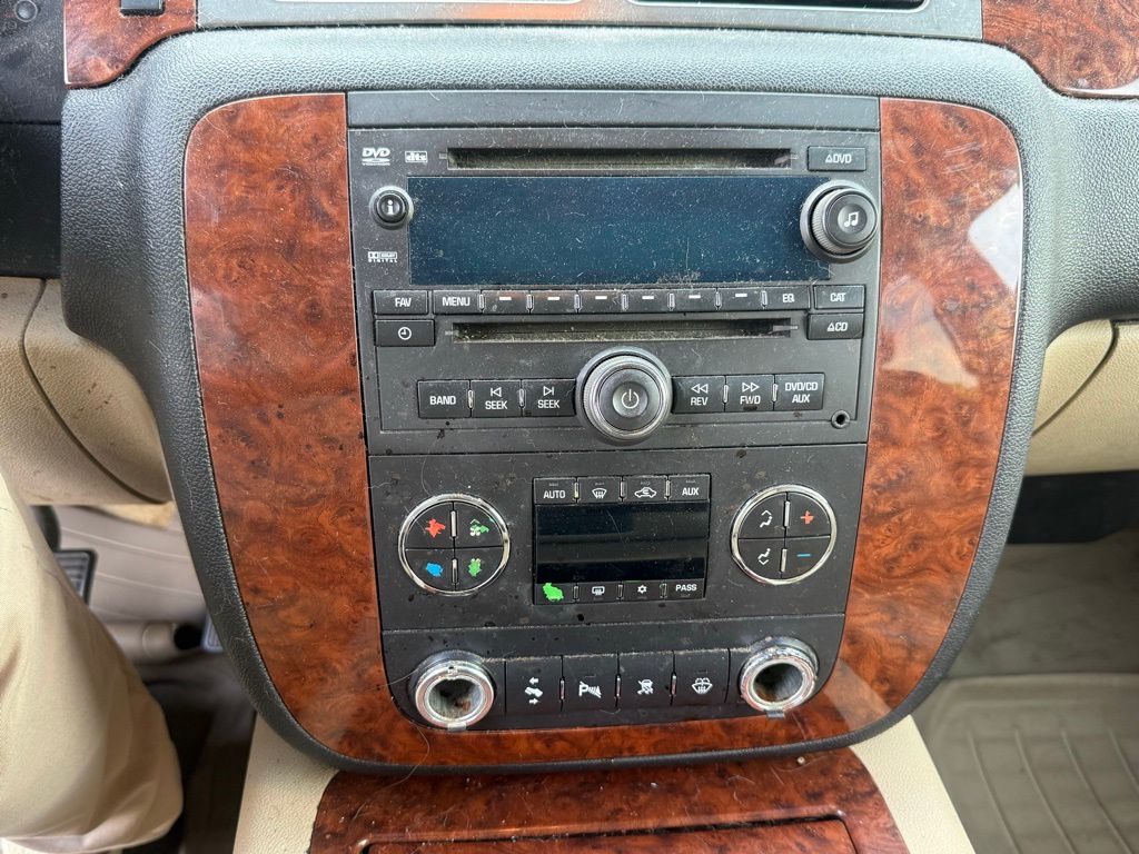 Thumbnail: 2007 Chevrolet Tahoe - 9