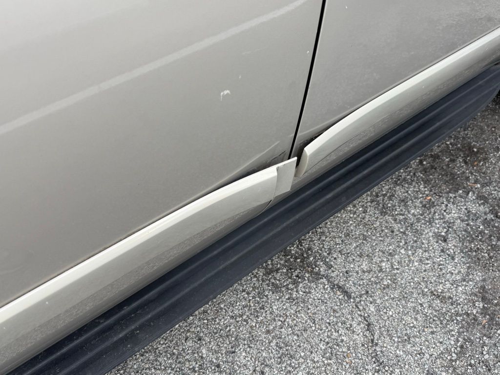 Thumbnail: 2007 Chevrolet Tahoe - 17