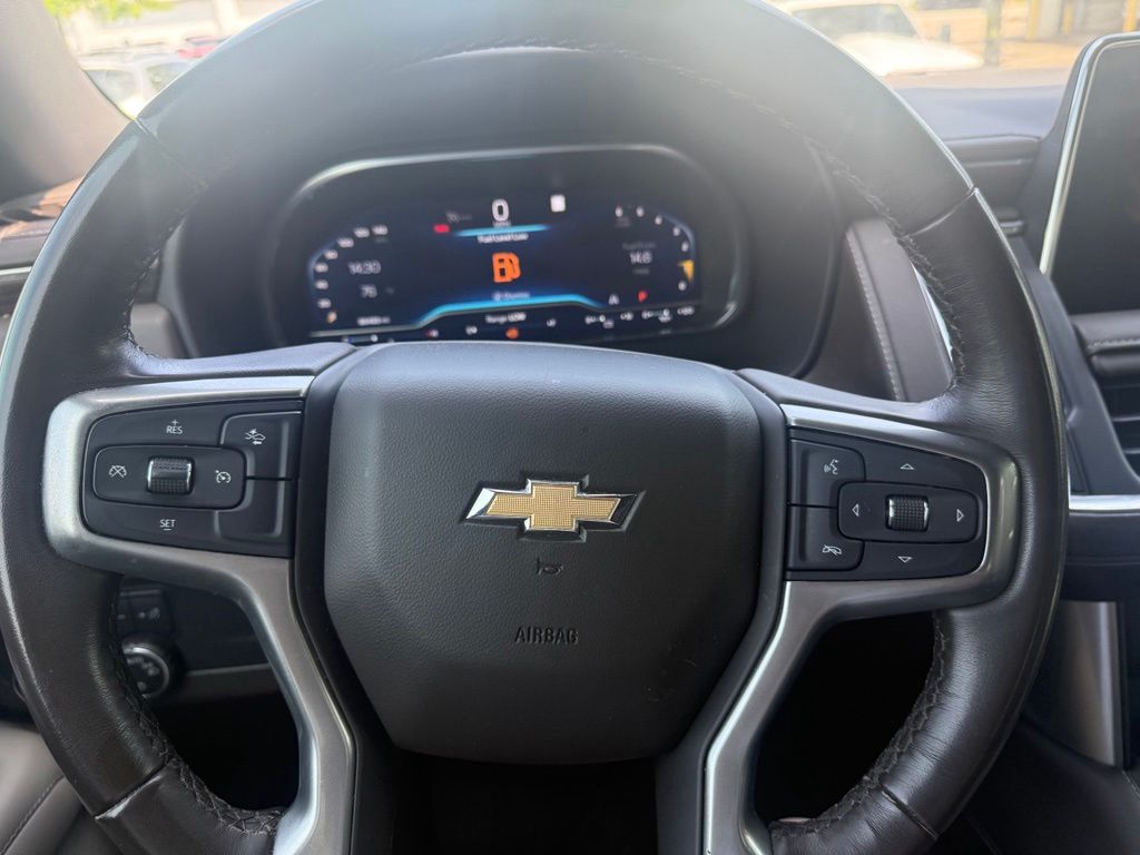 Thumbnail: 2023 Chevrolet Suburban - 12