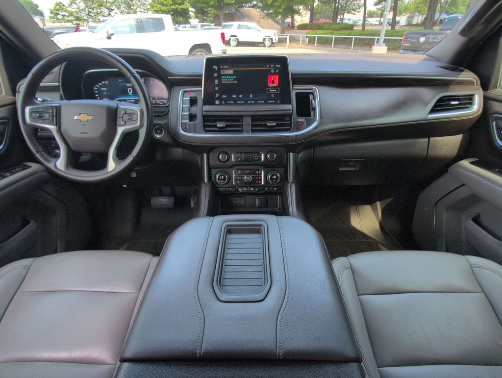 Thumbnail: 2023 Chevrolet Suburban - 8