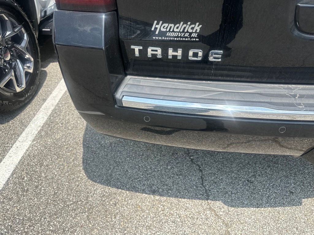 Thumbnail: 2017 Chevrolet Tahoe - 10