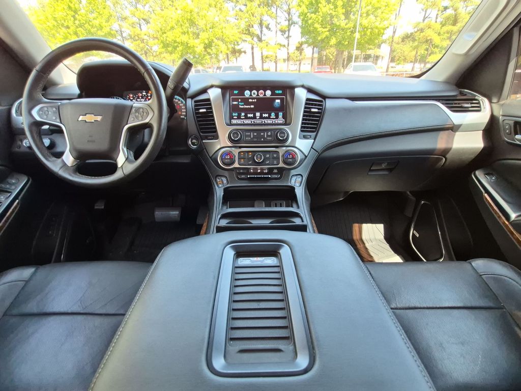 Thumbnail: 2017 Chevrolet Tahoe - 10