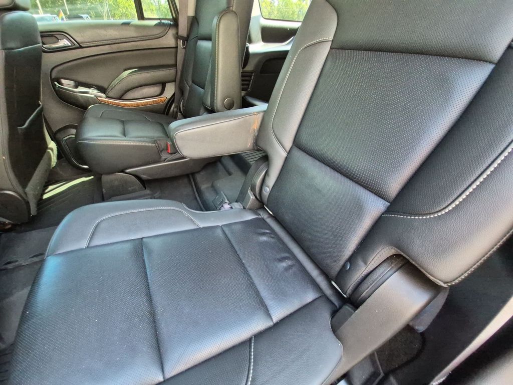 Thumbnail: 2017 Chevrolet Tahoe - 13