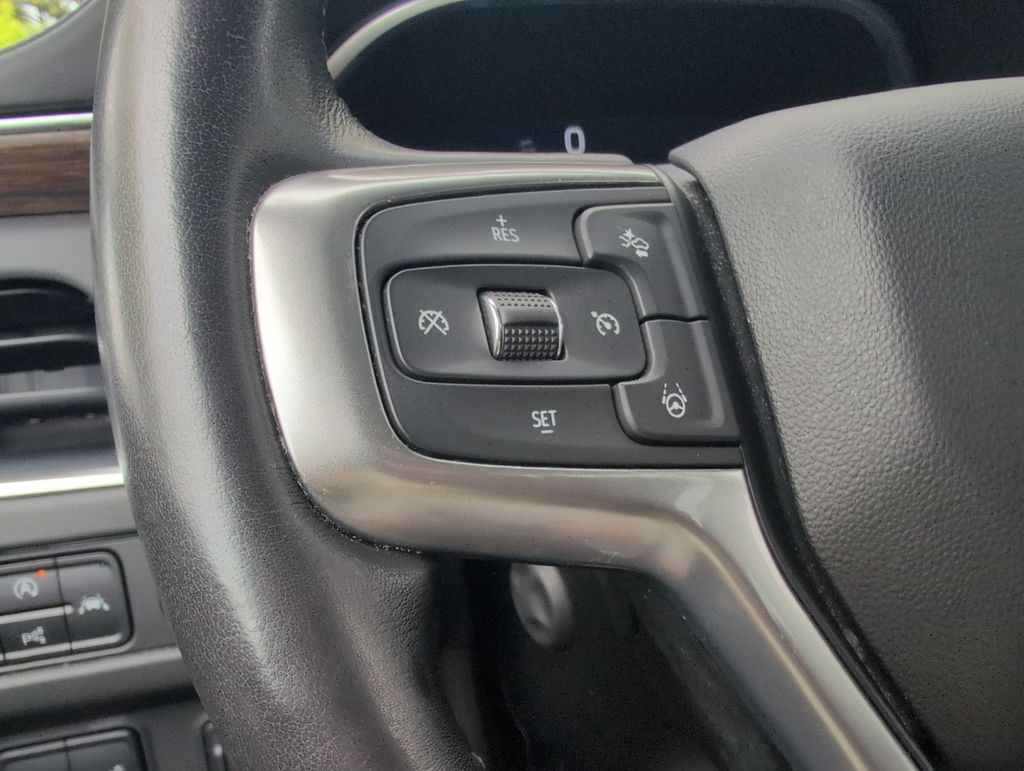 Thumbnail: 2023 Chevrolet Suburban - 31