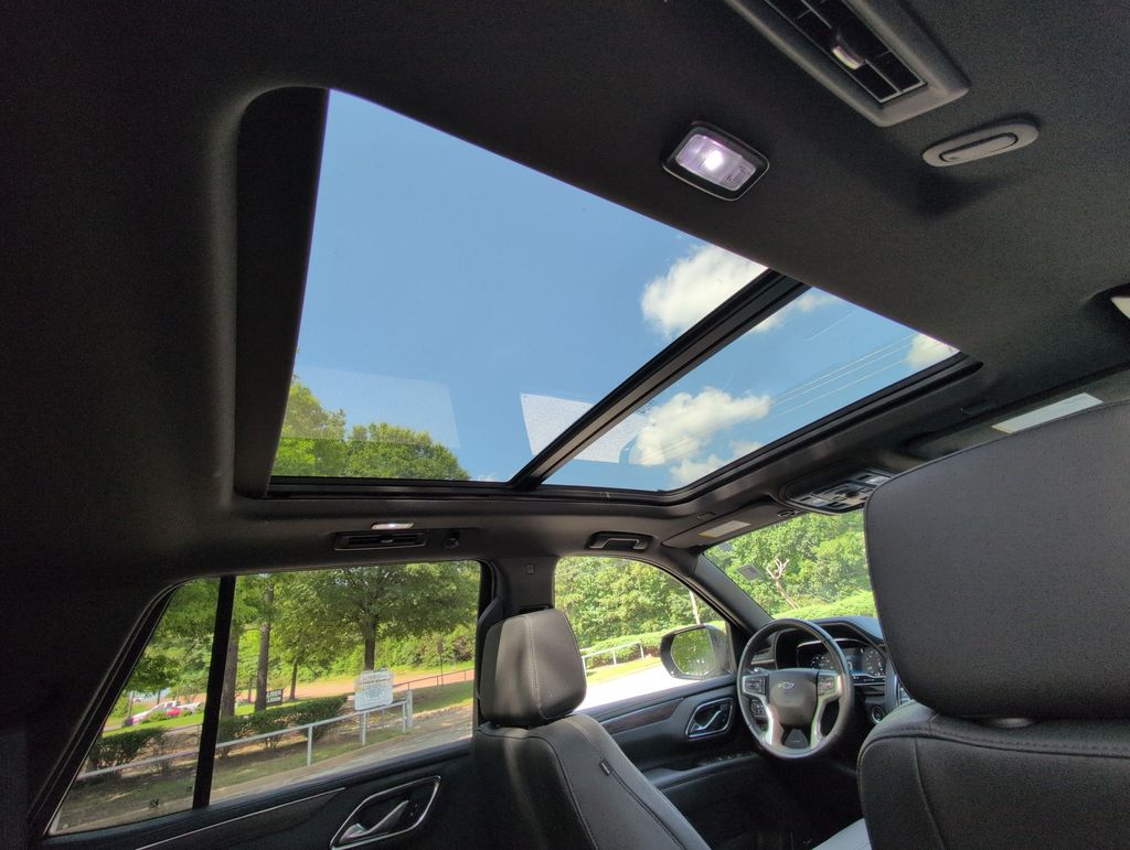 Thumbnail: 2022 Chevrolet Tahoe - 26