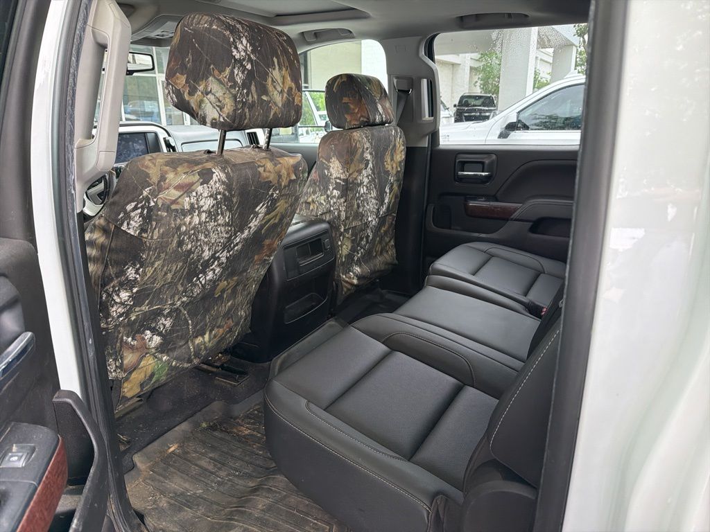 Thumbnail: 2019 GMC Sierra 2500 - 19