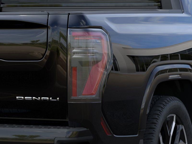 2025 GMC Sierra EV Denali 15