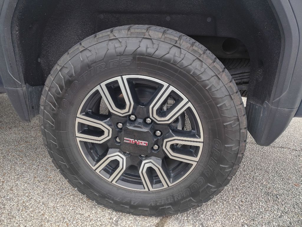 Thumbnail: 2022 GMC Sierra 2500 - 13