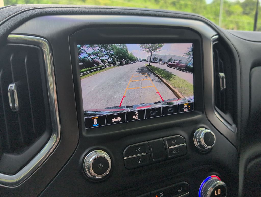 Thumbnail: 2022 GMC Sierra 2500 - 32